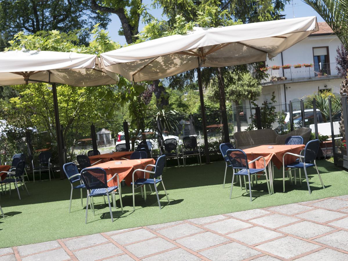 Ristorante Albergo Gerardo Di Masi 카포셀레 외부 사진