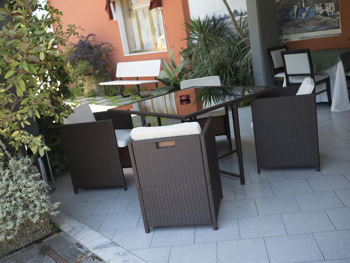 Ristorante Albergo Gerardo Di Masi 카포셀레 외부 사진